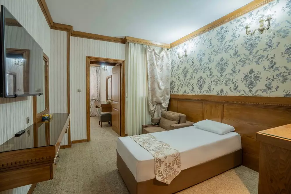 Alibaba https://cdn.alibaba.ir/ostorage/hotel-accommodation-images/688df67eac13a7ed0d865584_سوئیت یک خوابه 2.webp